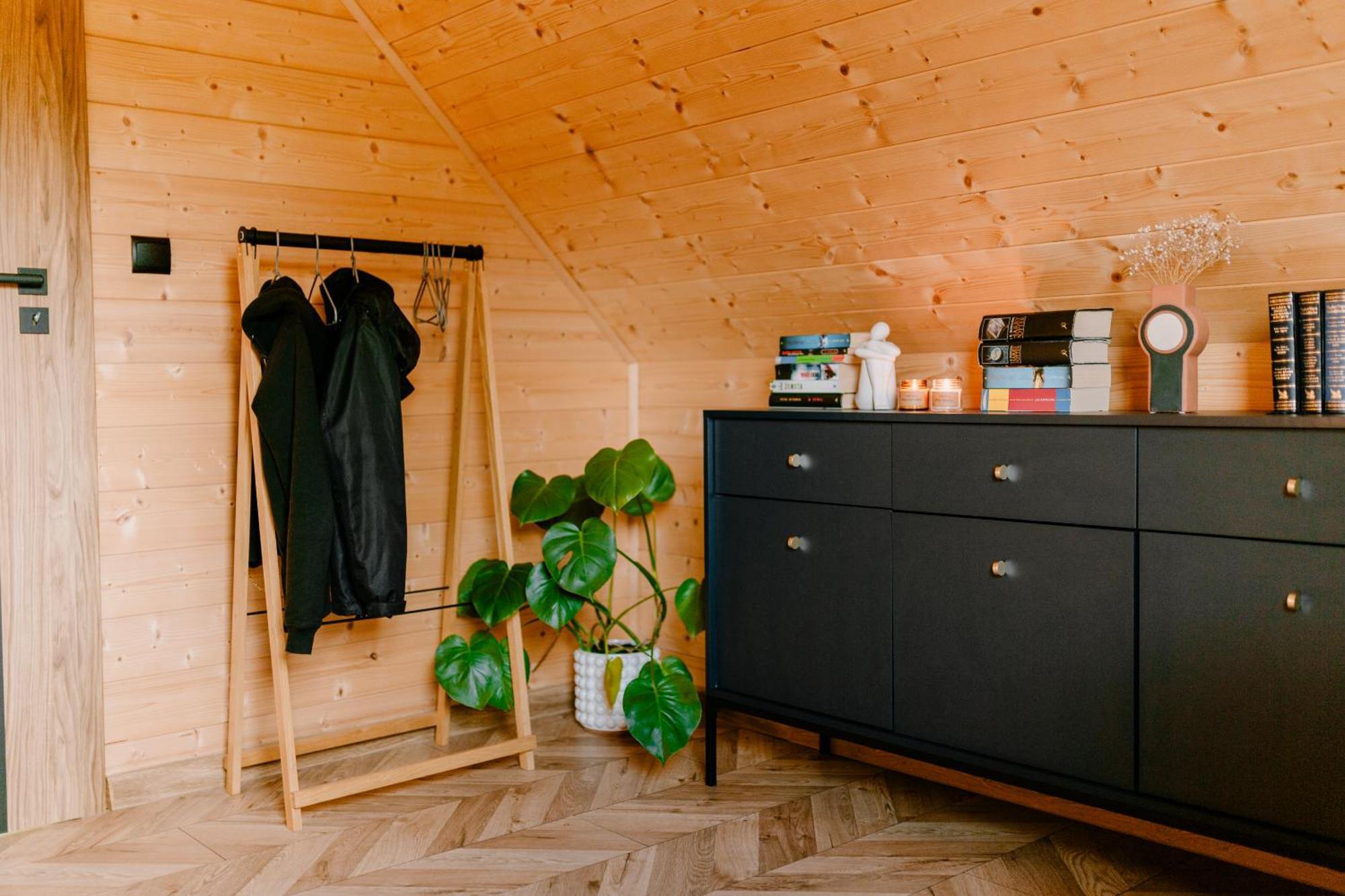 Lashouse - Nowoczesna Stodola Z Widokiem Na Las Bronków Extérieur photo