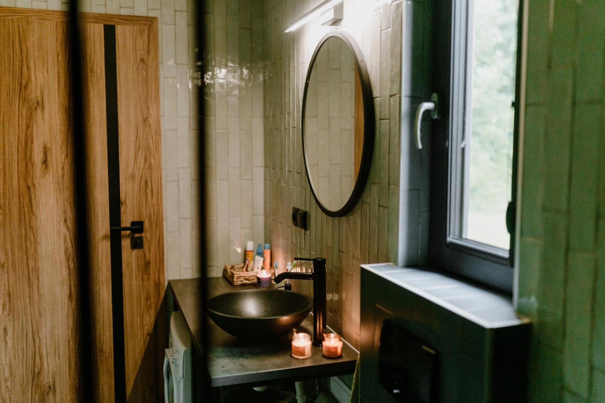 Lashouse - Nowoczesna Stodola Z Widokiem Na Las Bronków Extérieur photo